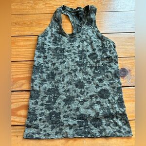 (423)*ATHLETIC TANK TOP*